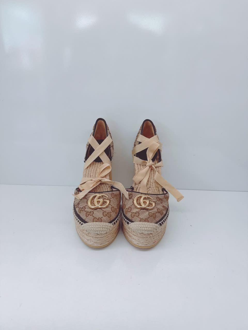 BROWN BEIGE GG CANVAS PILAR ANKLE TIE ESPADRILLE WEDGE PUMPS 40
