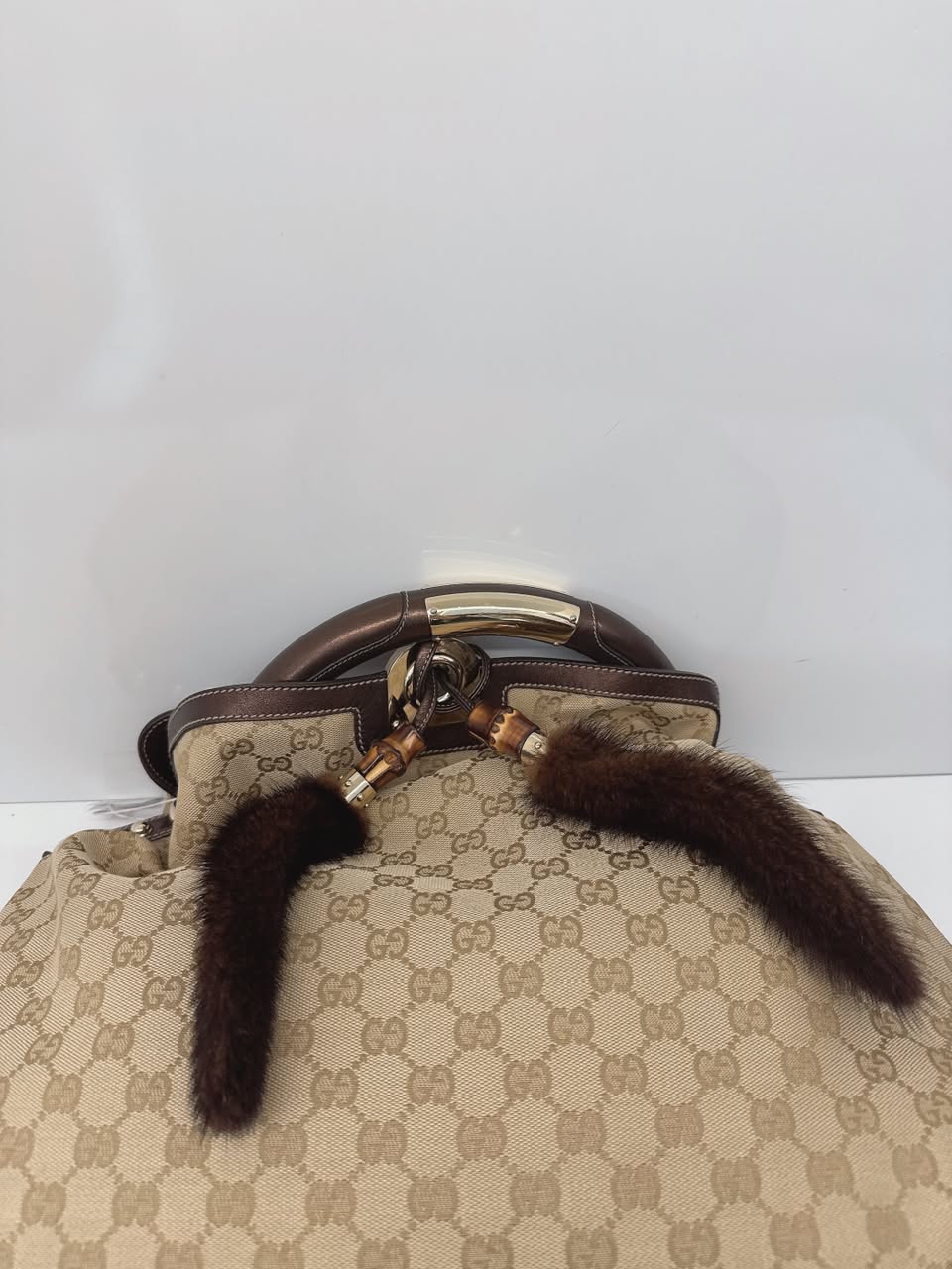 BEIGE GG CANVAS LARGE FUR TASSEL INDY HOBO BAG