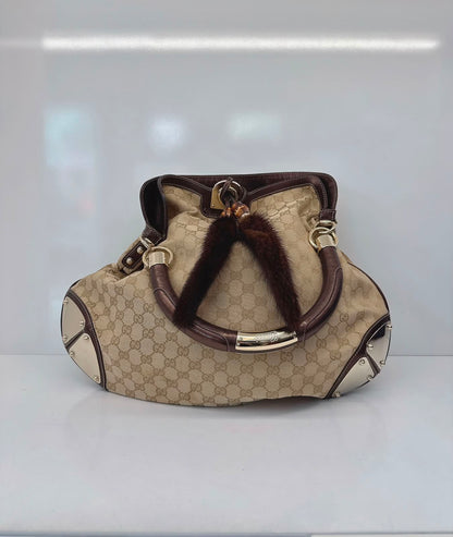 BEIGE GG CANVAS LARGE FUR TASSEL INDY HOBO BAG