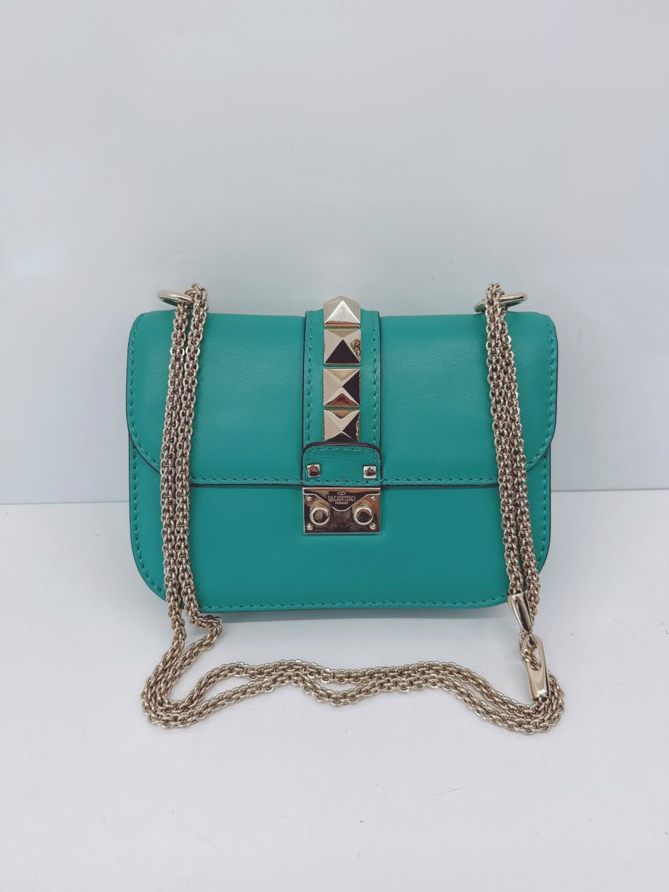 GREEN LEATHER ROCKSTUD GLAM LOCK FLAP SMALL SHOULDER BAG