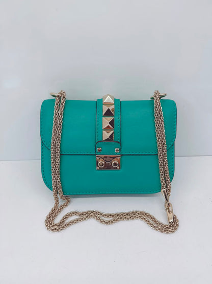 GREEN LEATHER ROCKSTUD GLAM LOCK FLAP SMALL SHOULDER BAG