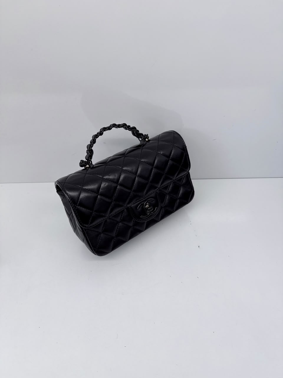 SO BLACK QUILTED CC CLASSIC SINGLE FLAP TOP HANDLE BAG