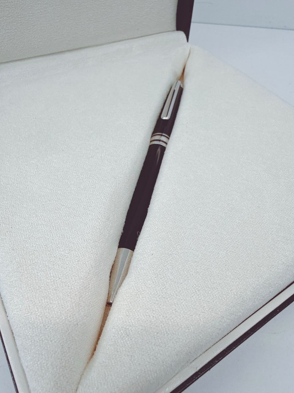 BLACK MEISTERSTUCK CLASSIQUE DIAMOND ROLLERBALL PEN