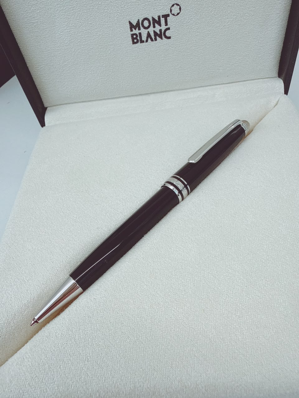 BLACK MEISTERSTUCK CLASSIQUE DIAMOND ROLLERBALL PEN