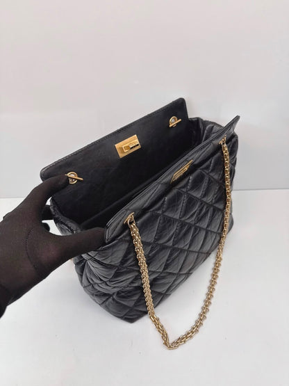 BLACK AGED CALFSKIN LEATHER 2.55 REISSUE MEDIUM TOTE BAG