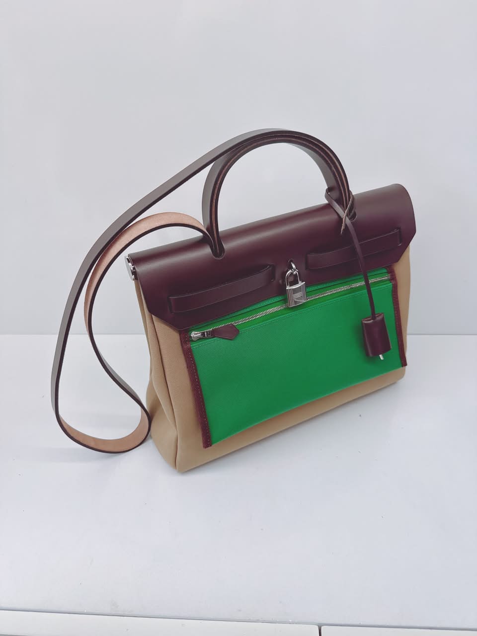 EBENE VACHE HUNTER AND BEIGE MARFA AND CACTUS TOILE HERBAG ZIP 31 PALLADIUM HARDWARE