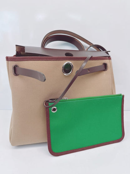 EBENE VACHE HUNTER AND BEIGE MARFA AND CACTUS TOILE HERBAG ZIP 31 PALLADIUM HARDWARE