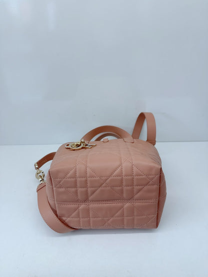 ROSE DES VENTS CALFSKIN MACROCANNAGE SMALL TOUJOURS VERTICAL TOTE