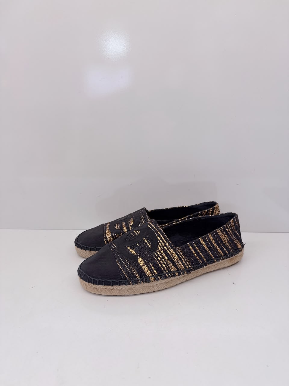 BLACK GOLD WOVEN FABRIC CC ESPADRILLES FLATS 38