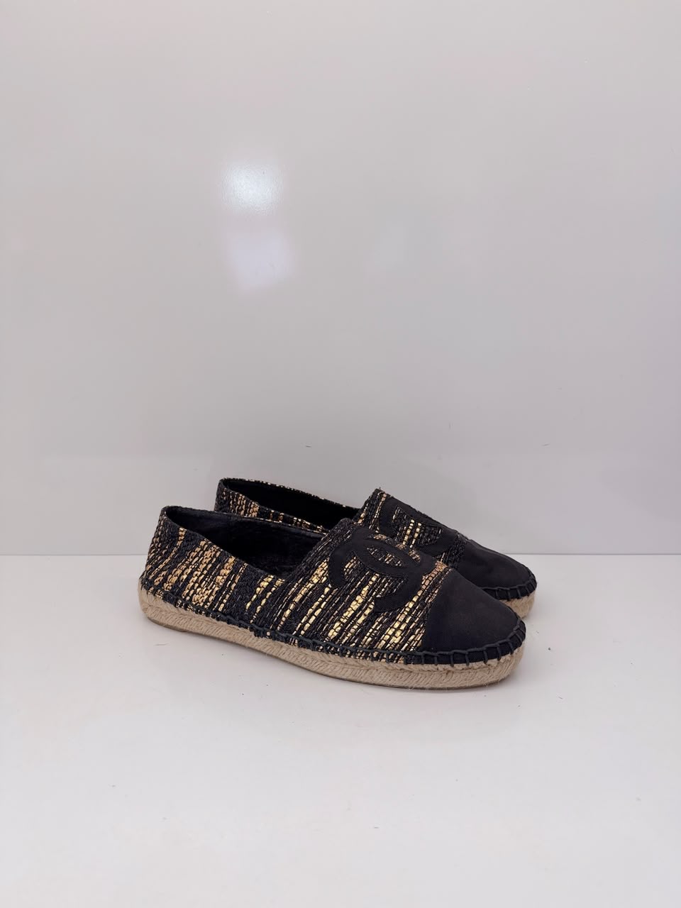 BLACK GOLD WOVEN FABRIC CC ESPADRILLES FLATS 38