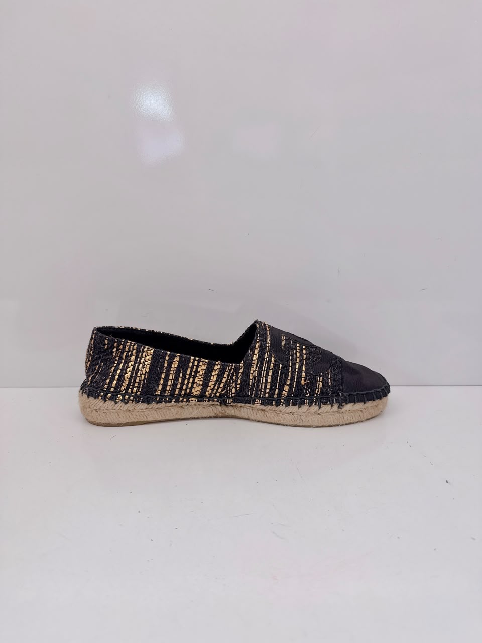 BLACK GOLD WOVEN FABRIC CC ESPADRILLES FLATS 38