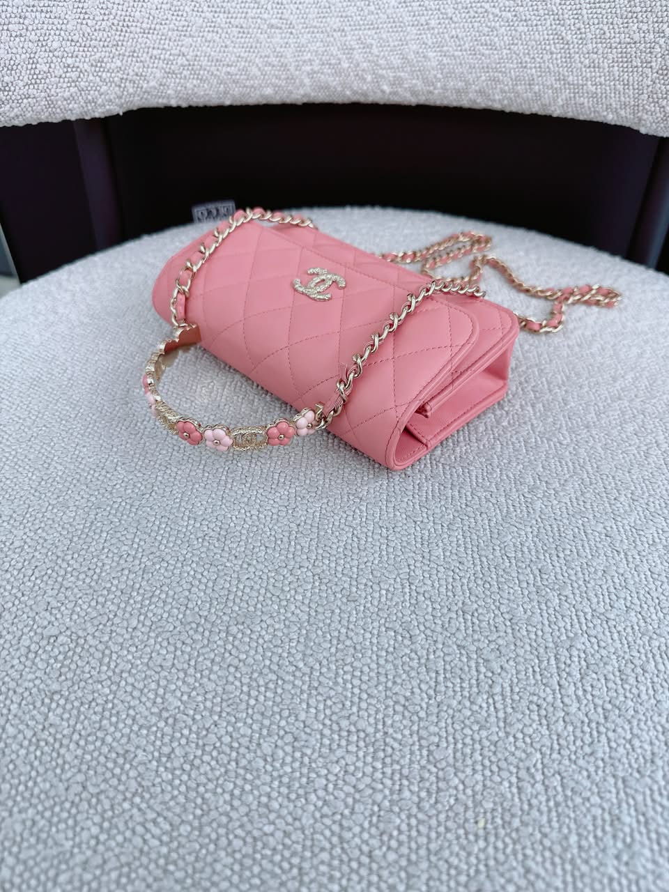 LIGHT PINK CC FLOWER WALLET ON CHAIN TOP HANDLE BAG