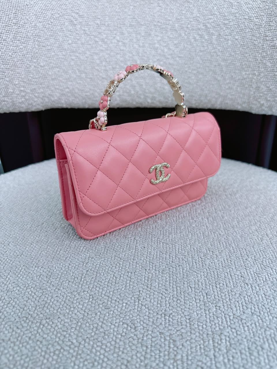 LIGHT PINK CC FLOWER WALLET ON CHAIN TOP HANDLE BAG