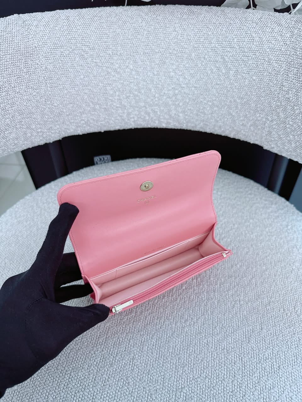 LIGHT PINK CC FLOWER WALLET ON CHAIN TOP HANDLE BAG