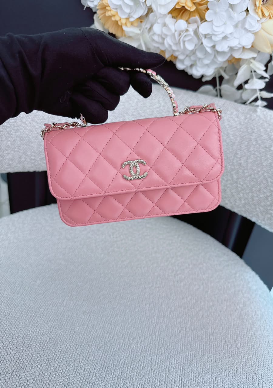 LIGHT PINK CC FLOWER WALLET ON CHAIN TOP HANDLE BAG