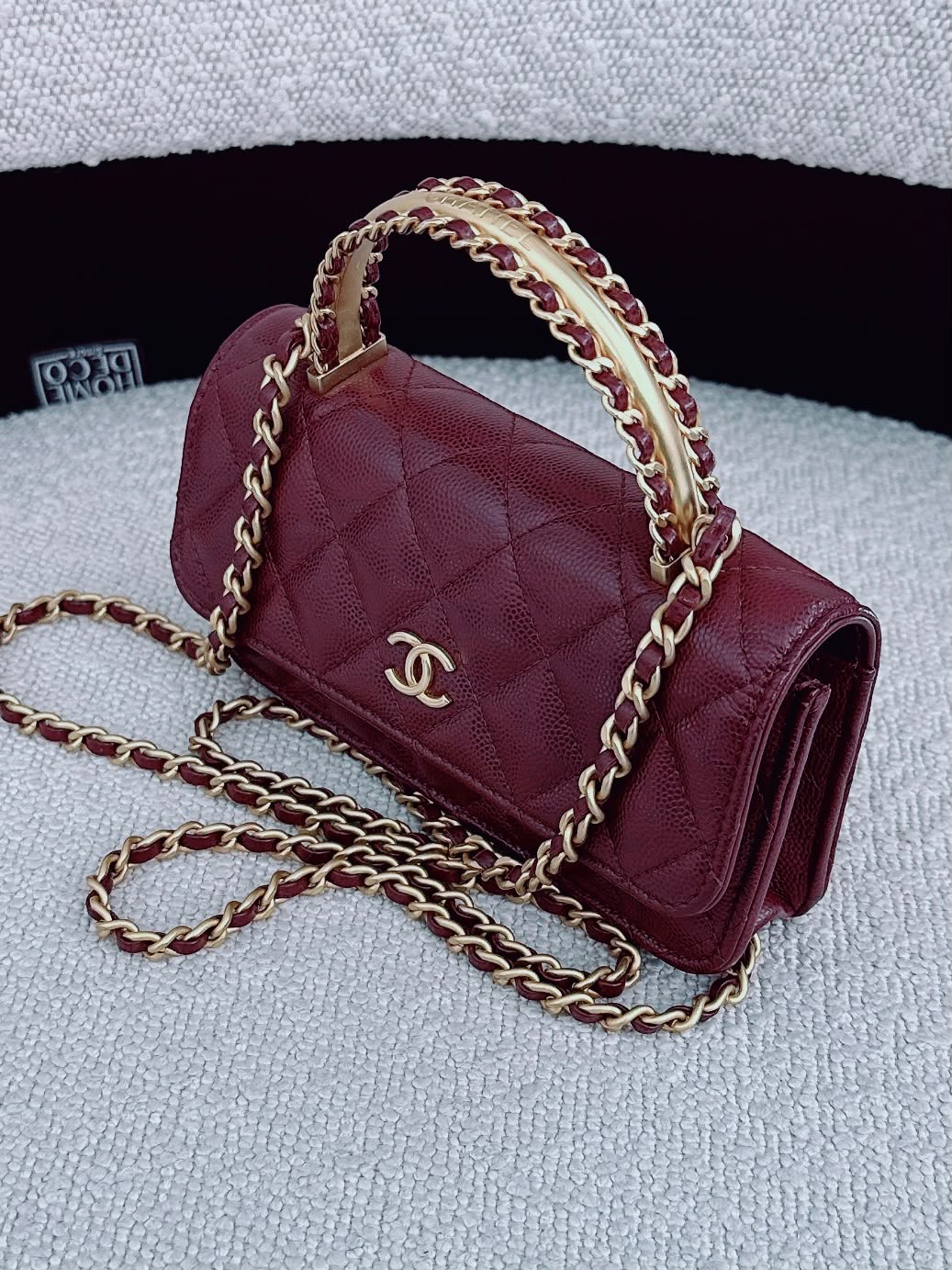 BURGUNDY WALLET ON CHAIN WITH TOP HANDLE BAG