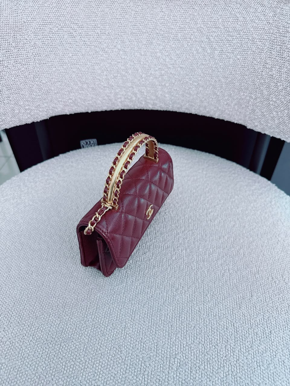 BURGUNDY WALLET ON CHAIN WITH TOP HANDLE BAG