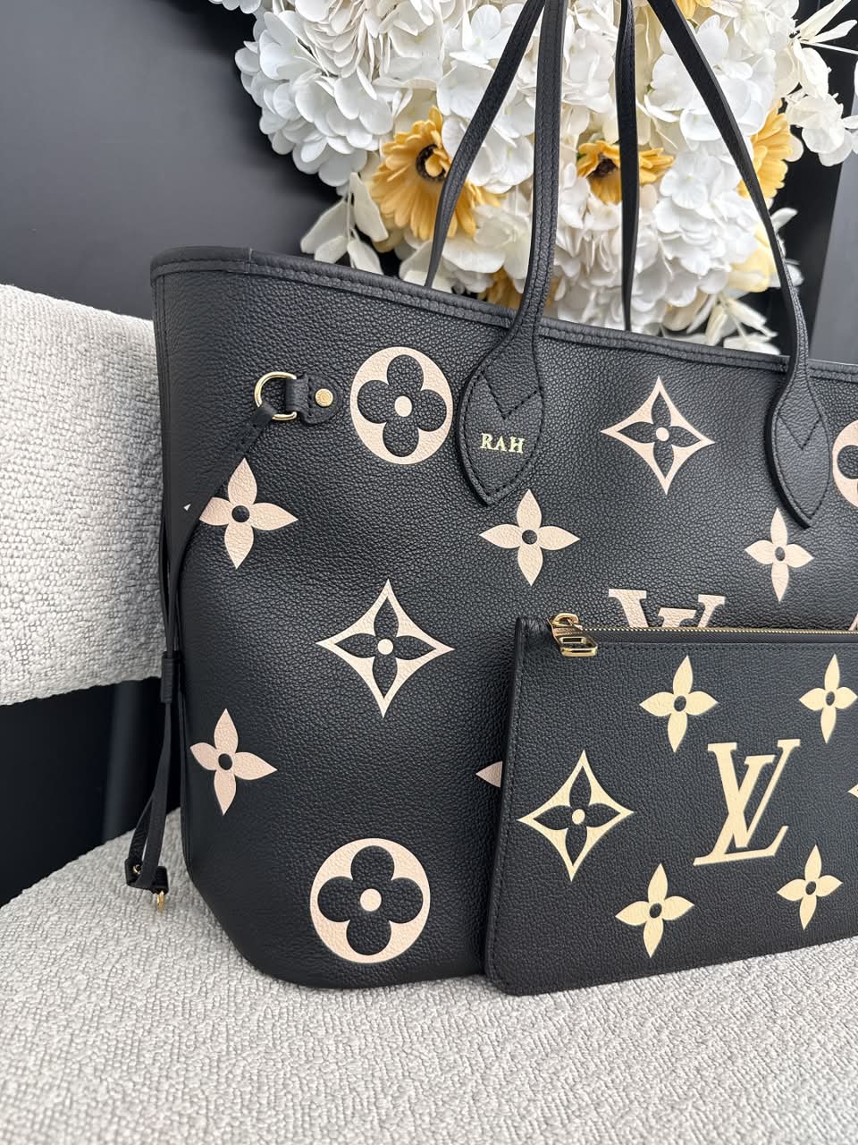 BLACK BEIGE MONOGRAM EMPREINTE LEATHER NEVERFULL MM TOTE BAG