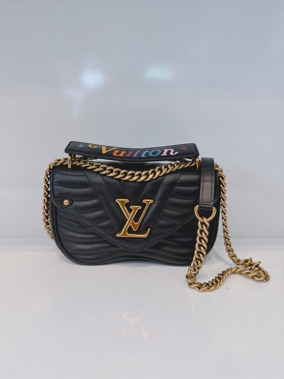 BLACK LEATHER NEW WAVE CHAIN PM BAG