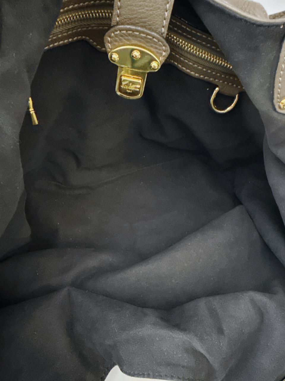 ELEPHANT MONOGRAM MAHINA LEATHER L BAG