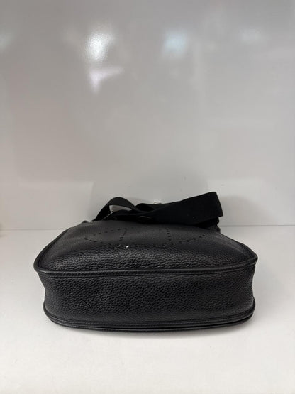 BLACK EVELYNE PM TAURILLON CLEMENCE LEATHER SHOULDER BAG
