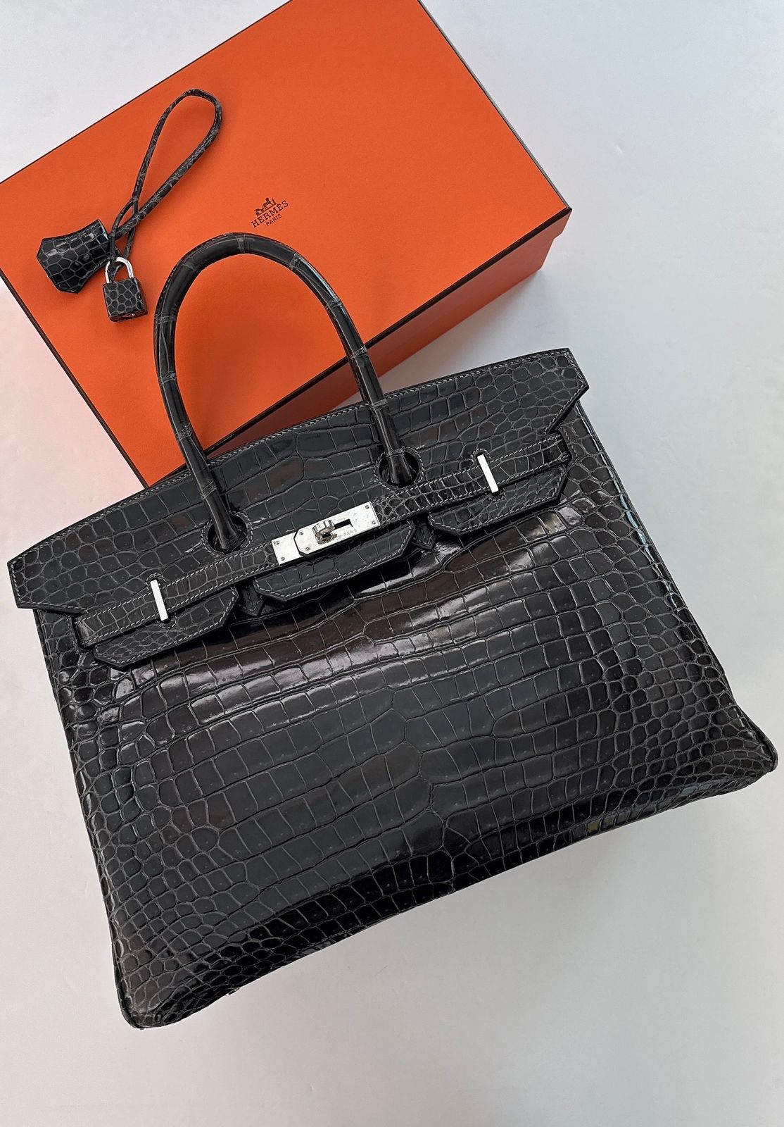GRAPHITE SHINY POROSUS CROCODILE BIRKIN 35 PALLADIUM HARDWARE