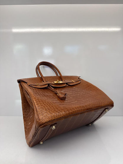 FAUVE MATTE POROSUS CROCODILE BIRKIN 35 GOLD HARDWARE