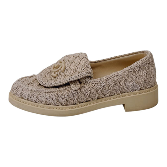 BEIGE KNIT QUILTED TEXTURED CC TURNLOCK LOAFERS 36C