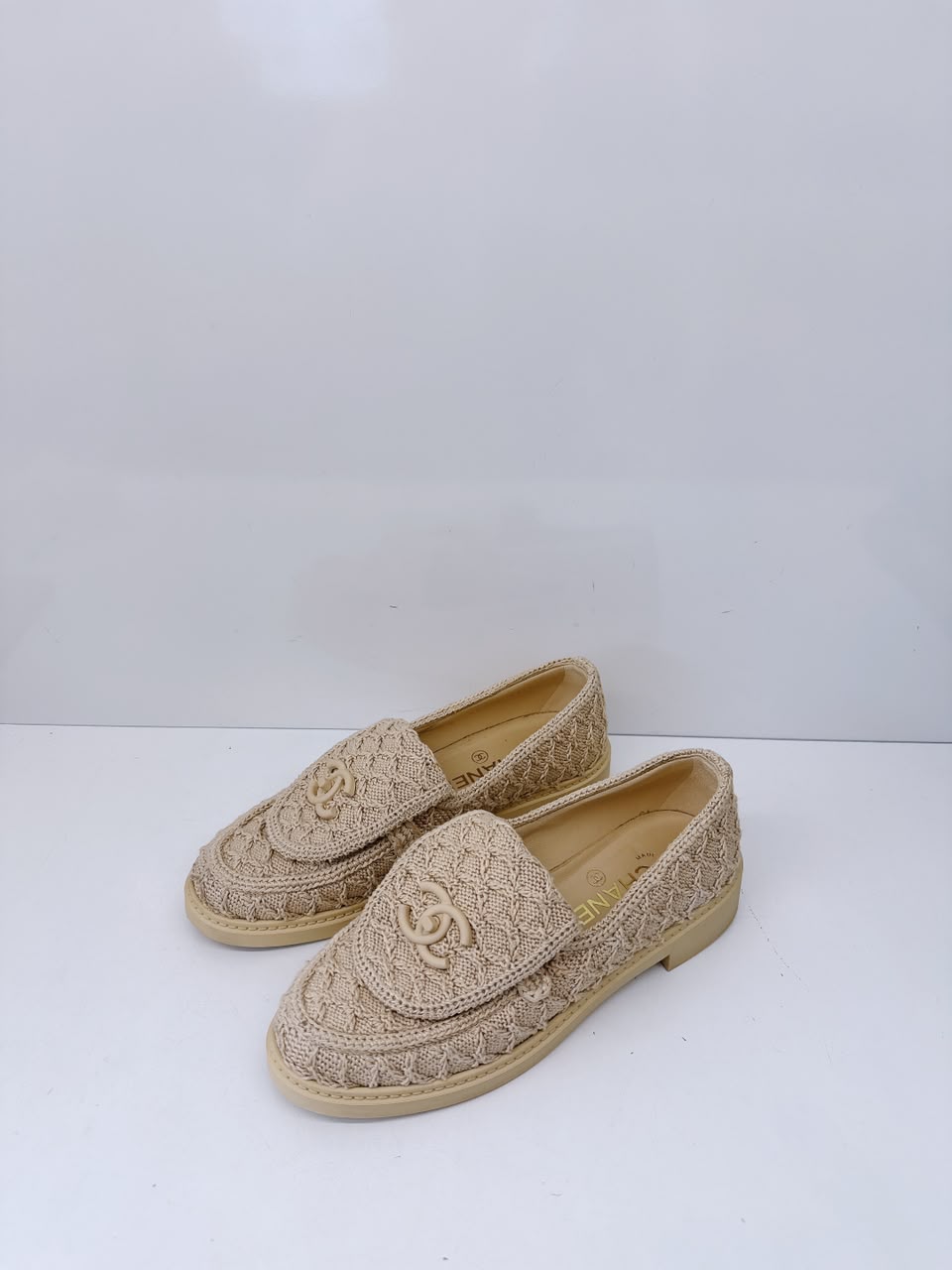BEIGE KNIT QUILTED TEXTURED CC TURNLOCK LOAFERS 36C