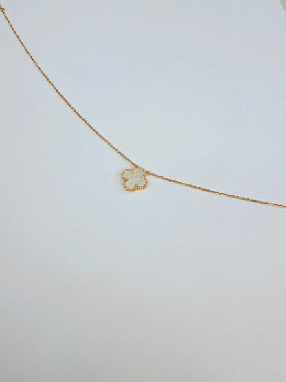 18K YELLOW GOLD MOTHER OF PEARL VINTAGE ALHAMBRA PENDANT