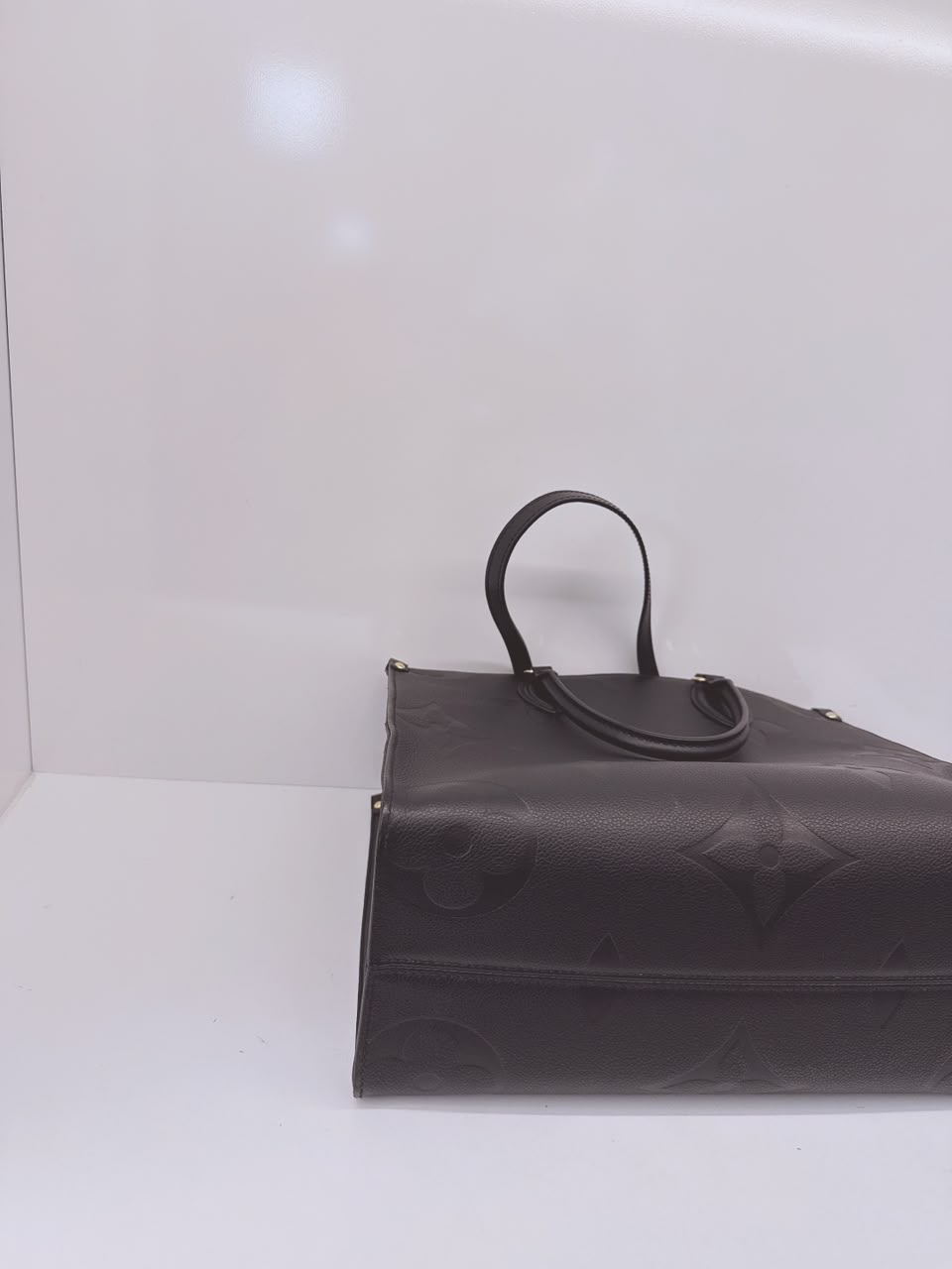 BLACK MONOGRAM EMPREINTE LEATHER ONTHEGO MM TOTE BAG