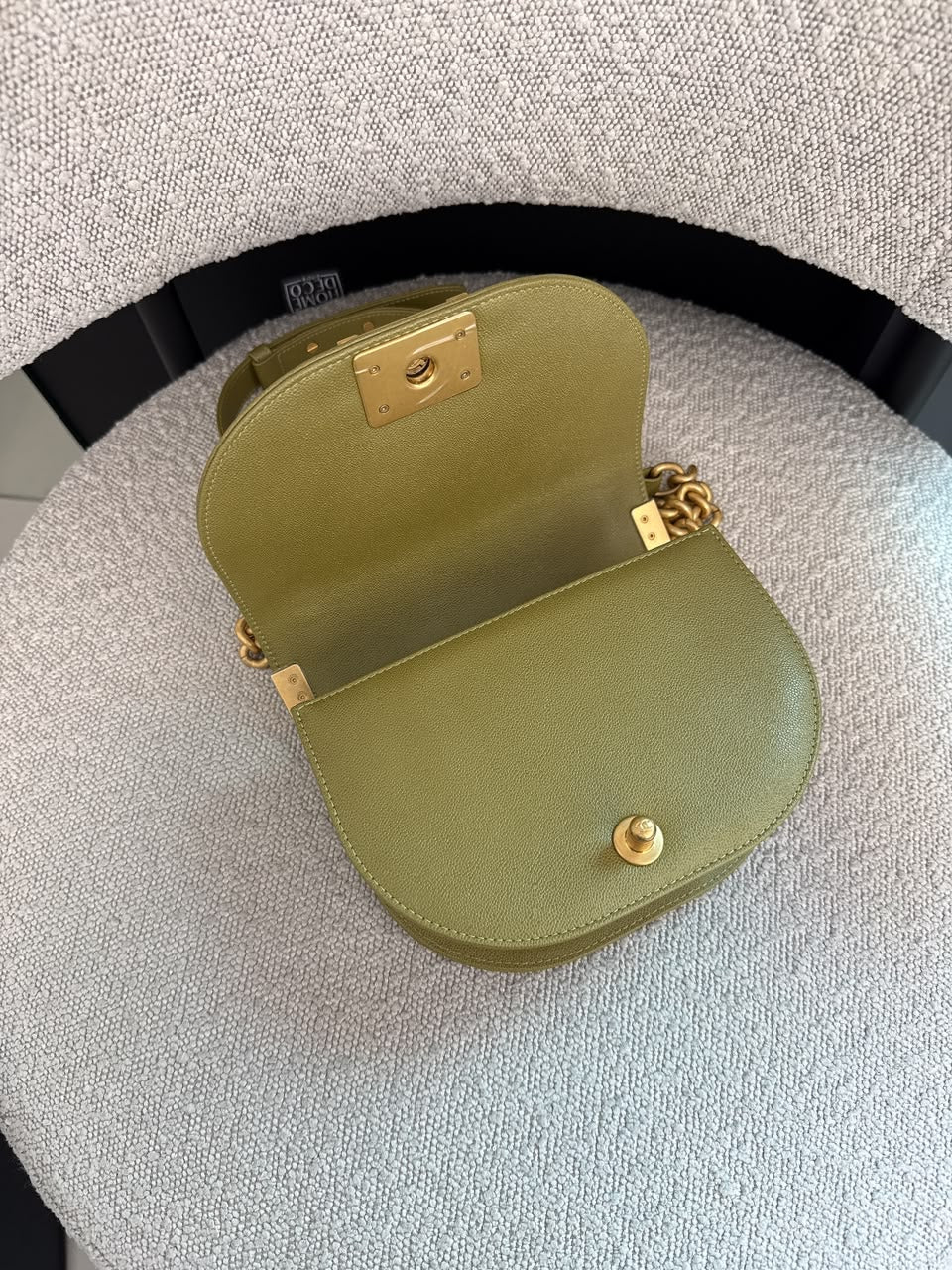 OLIVE GREEN QUILTED CAVIAR LEATHER SMALL BOY MESSENGER BAG