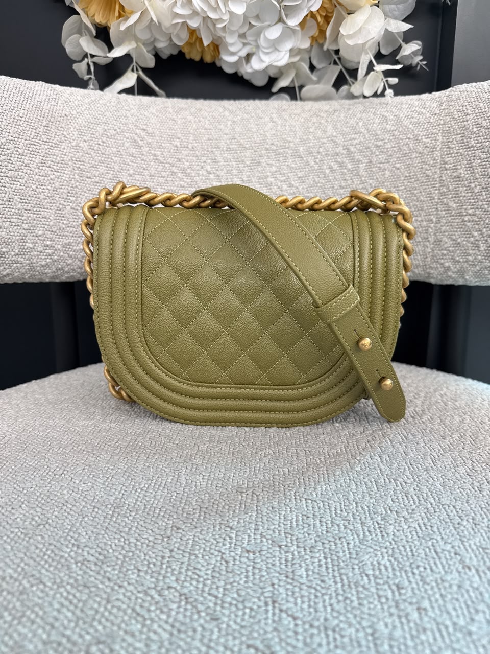 OLIVE GREEN QUILTED CAVIAR LEATHER SMALL BOY MESSENGER BAG
