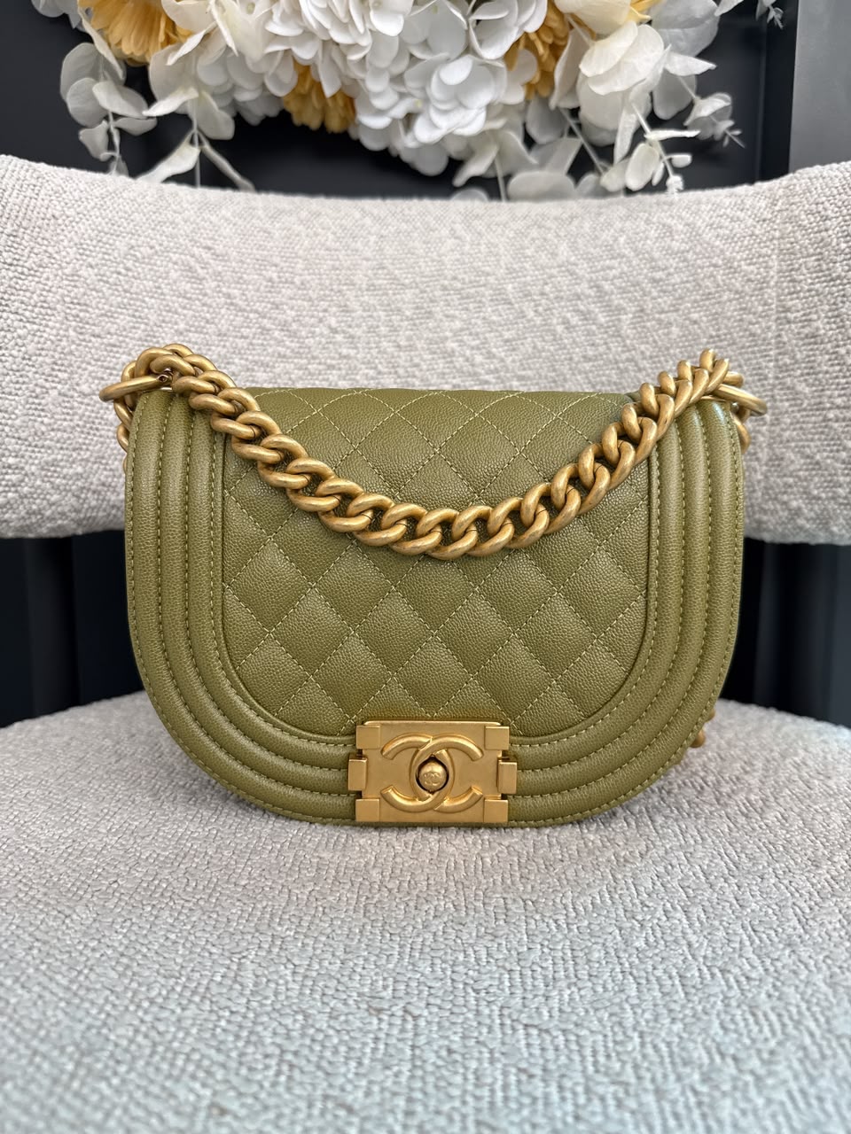 OLIVE GREEN QUILTED CAVIAR LEATHER SMALL BOY MESSENGER BAG