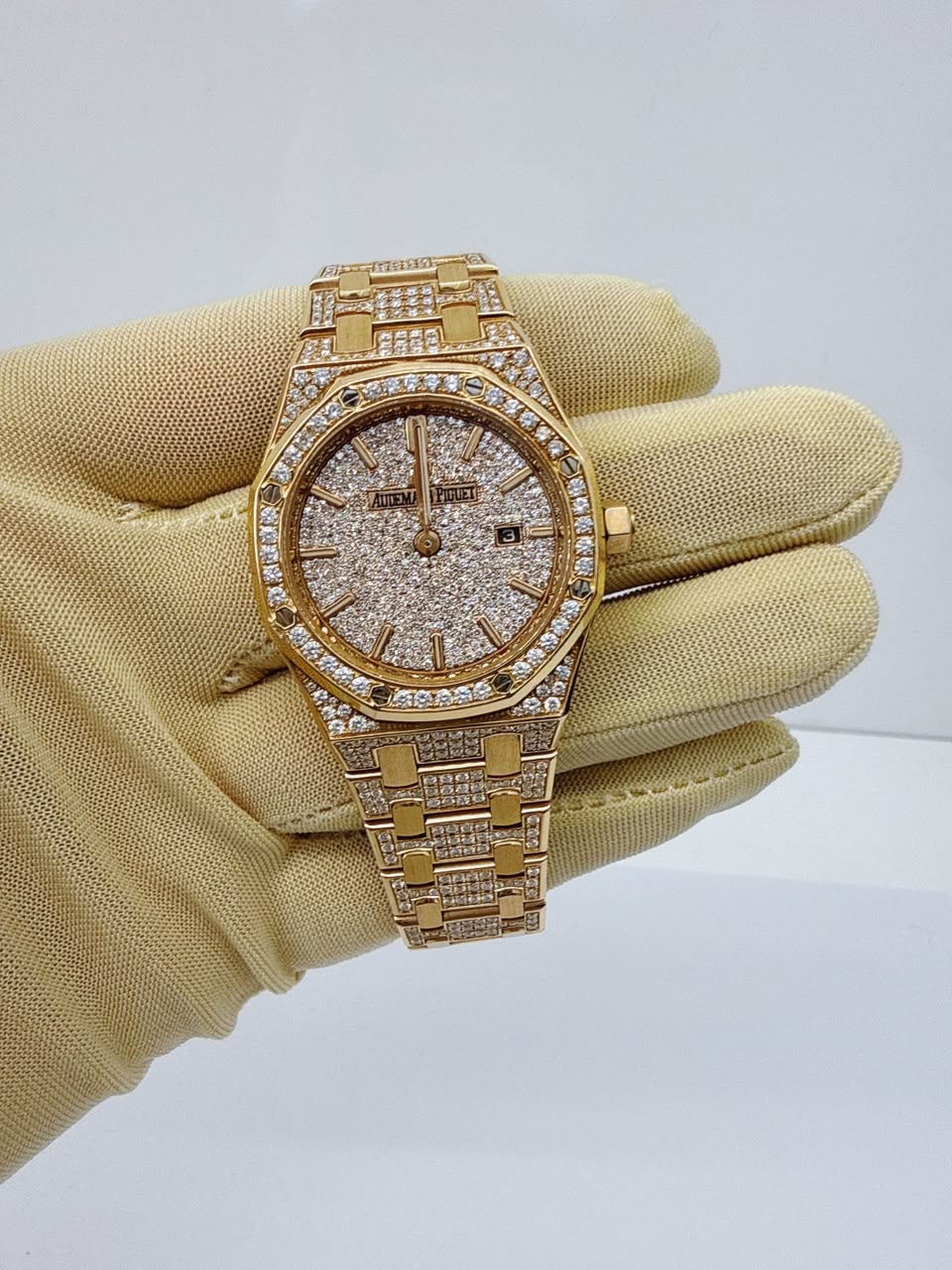 ROSE GOLD PAVED DIAMONDS ROYAL OAK WATCH