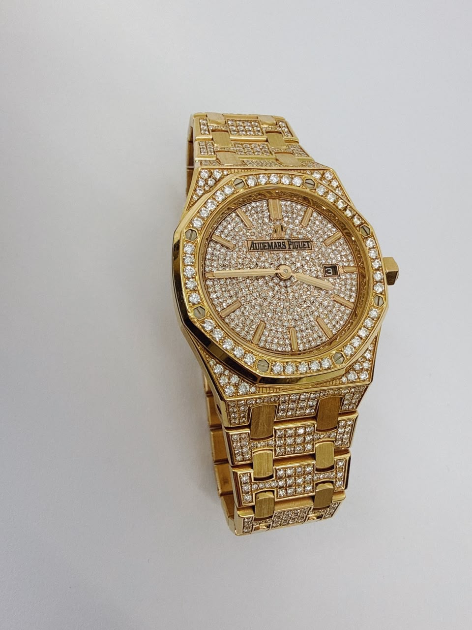 ROSE GOLD PAVED DIAMONDS ROYAL OAK WATCH
