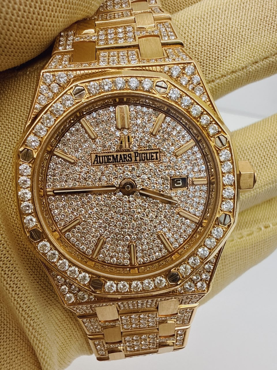 ROSE GOLD PAVED DIAMONDS ROYAL OAK WATCH