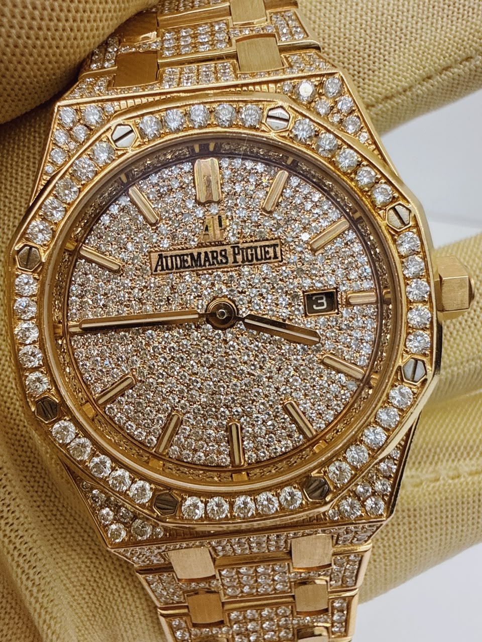 ROSE GOLD PAVED DIAMONDS ROYAL OAK WATCH