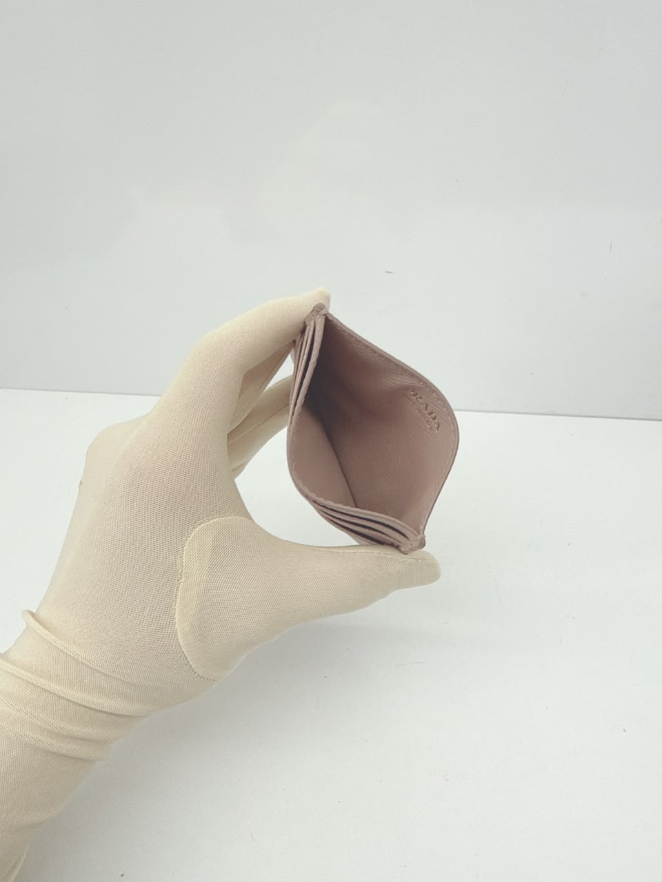 CIPRIA SAFFIANO METAL CARD HOLDER
