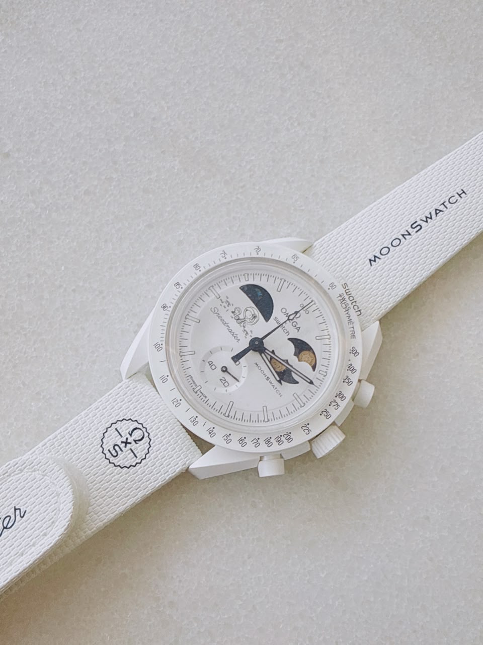 MISSION TO EARTHPHASE MOONSHINE GOLD WATCH