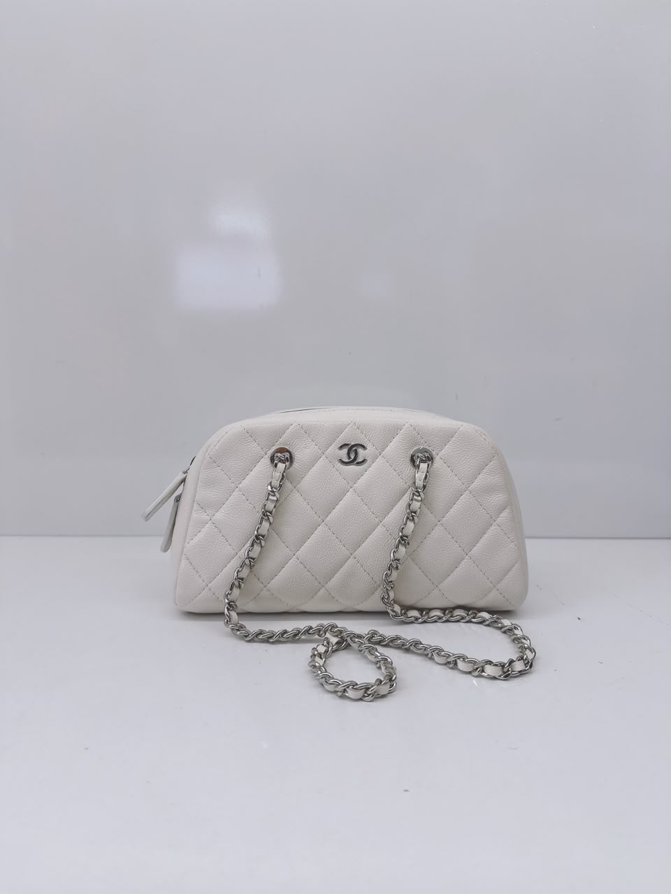 WHITE GRAINED CALFSKIN CC MADEMOISSELLE MINI BOWLING BAG