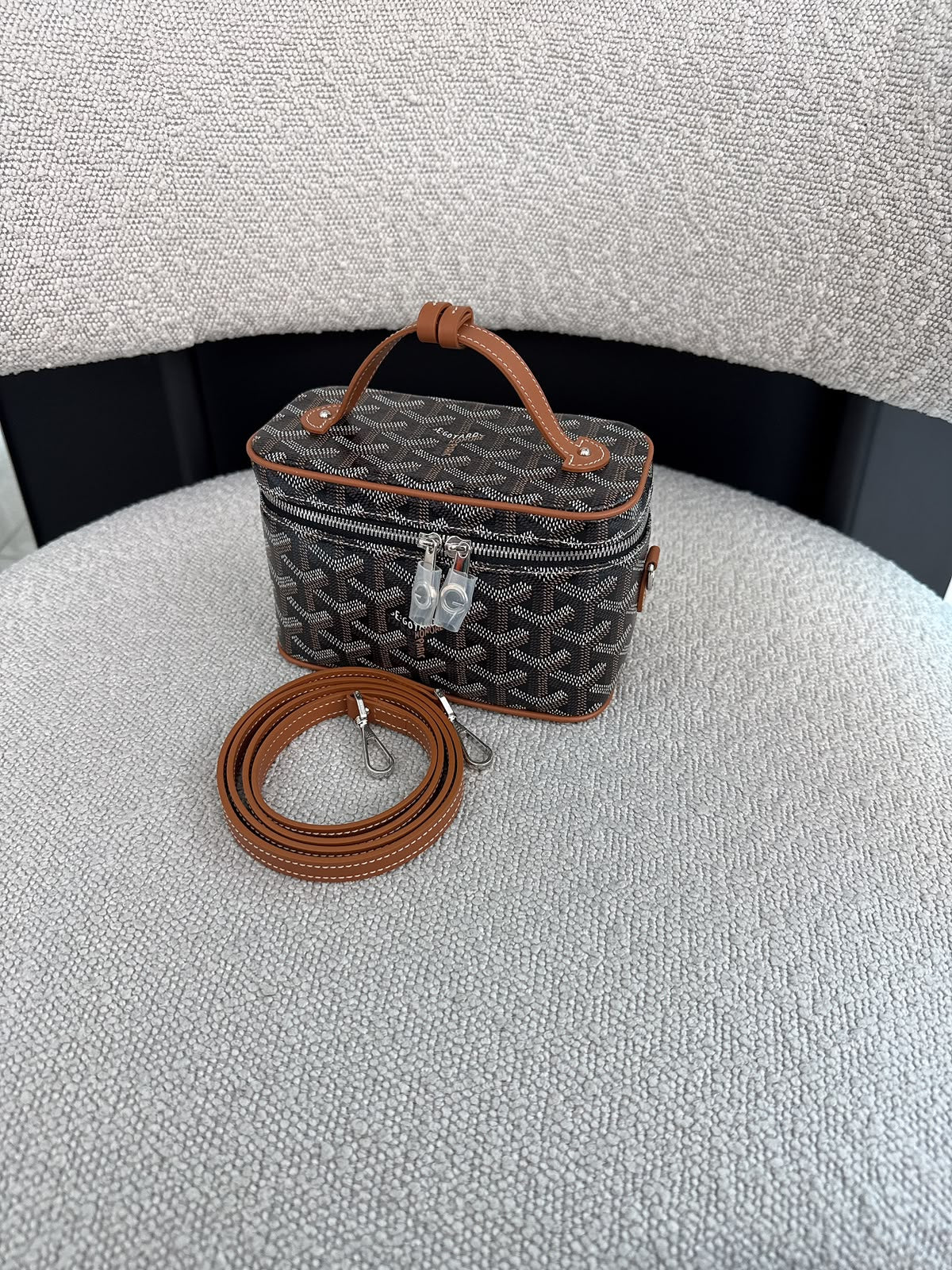 NATUREL BLACK GOYARDINE MUSE MINI VANITY CASE