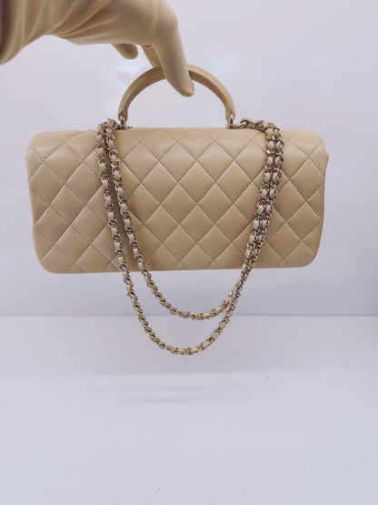 BEIGE QUILTED LAMBSKIN LEATHER CLASSIC TOP HANDLE EAST WEST FLAP GOLD-TONE HARDWARE BAG