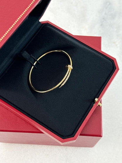 18K YELLOW GOLD JUST UN CLOU BRACELET, SMALL MODEL REVERSE-SET DIAMONDS 16