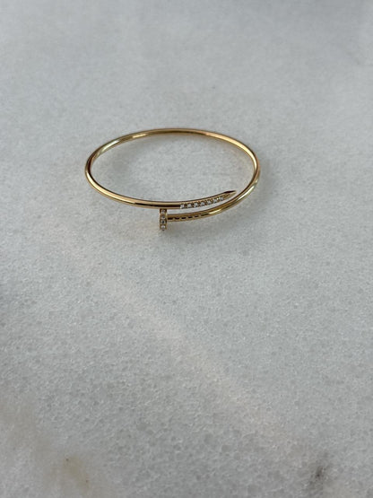 18K YELLOW GOLD JUST UN CLOU BRACELET, SMALL MODEL REVERSE-SET DIAMONDS 16