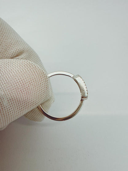 18K WHITE GOLD MOVE UNO DIAMOND RING 52