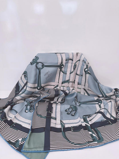 GRIS BLEUTE/BLEU MARINE/VERT CYPRES CARRE 70 MORS A JOUETS CHEMISE SCARF