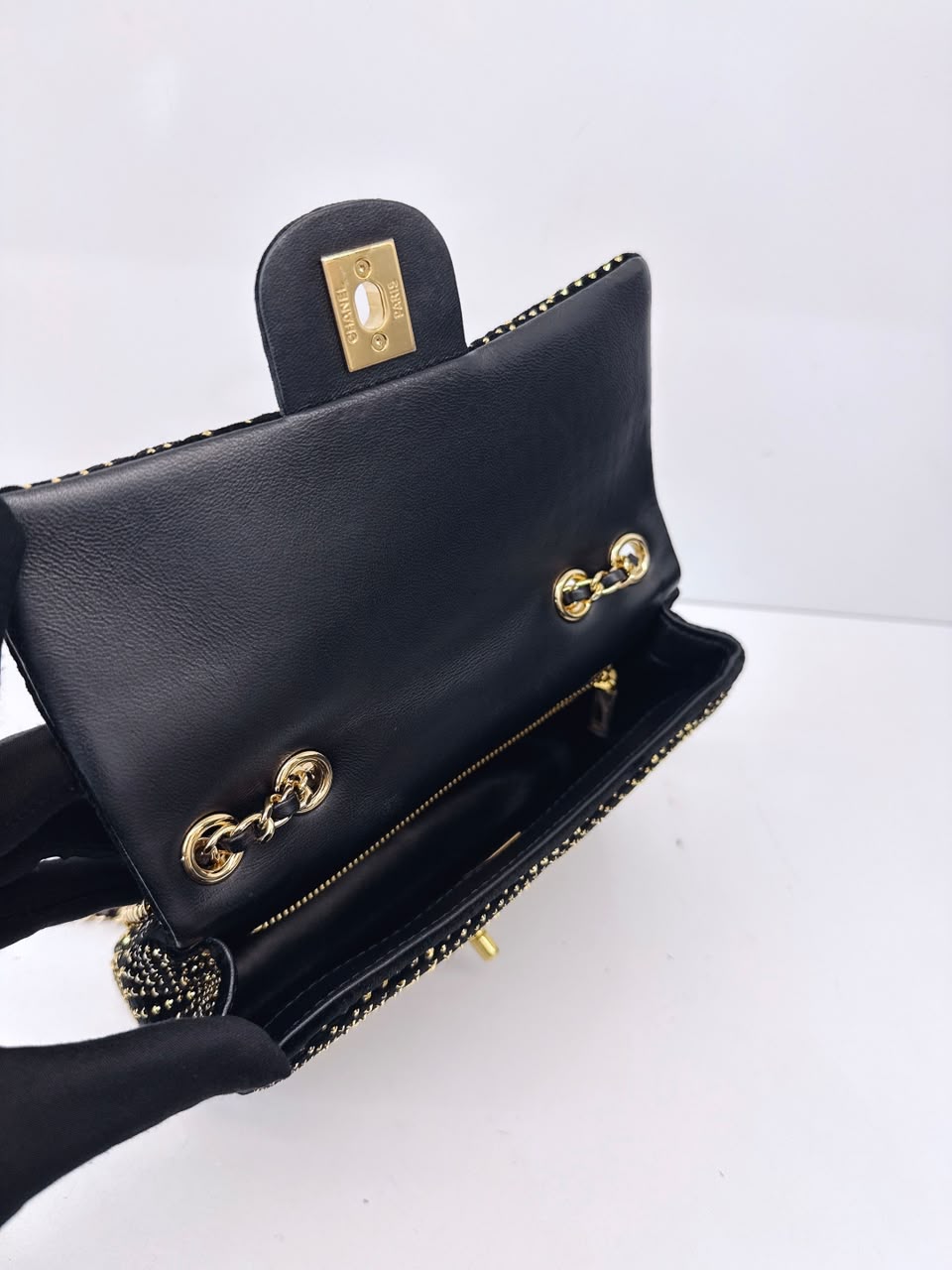 BLACK GOLD STRASS EVENING MINI CLASSIC FLAP BAG