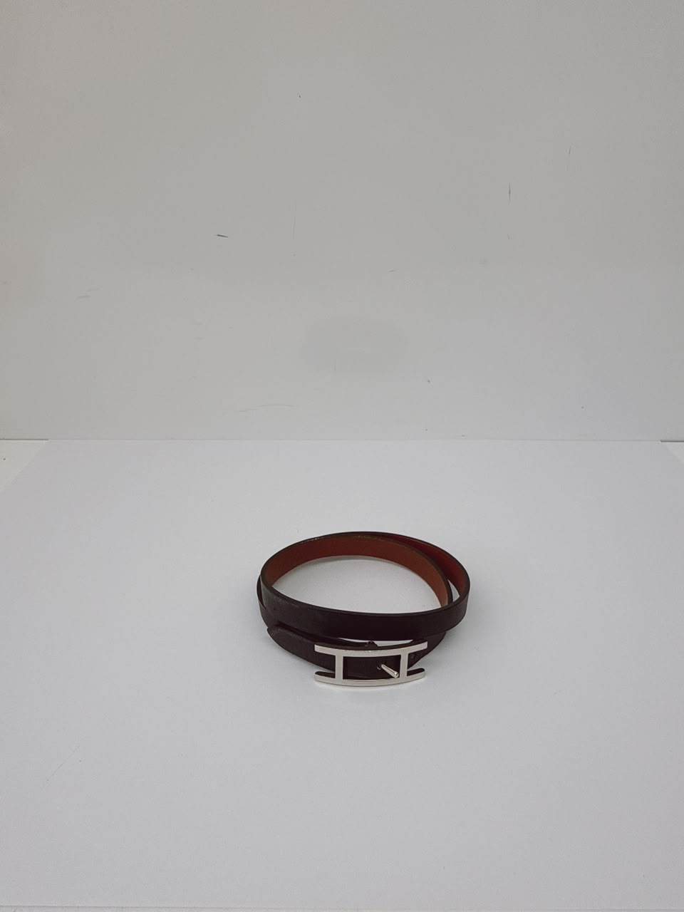 BLACK LEATHER BEHAPI DOUBLE TOUR BRACELET SILVER HARDWARE