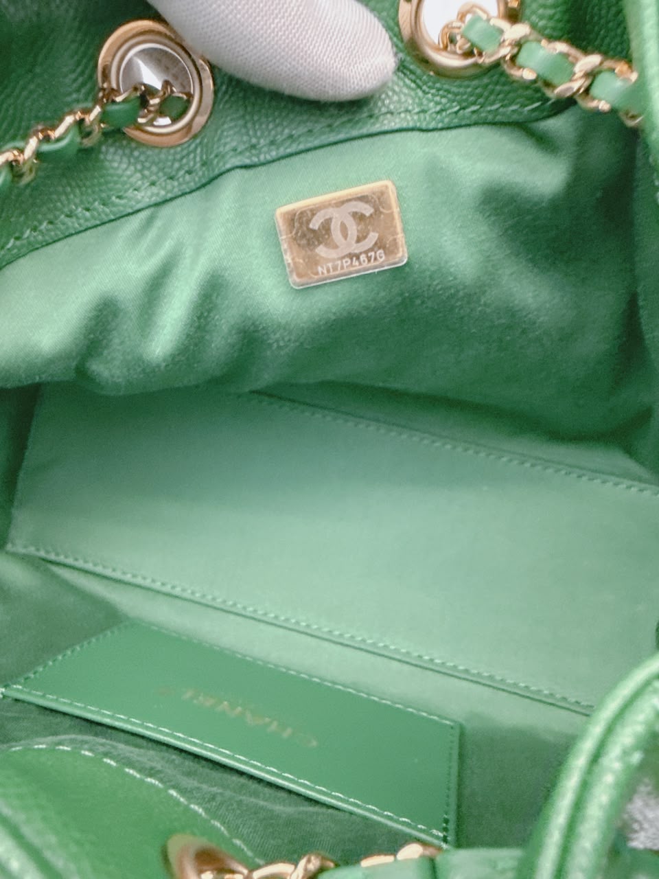 GREEN CAVIAR QUILTED LEATHER MINI CHANEL 25 HOBO BAG